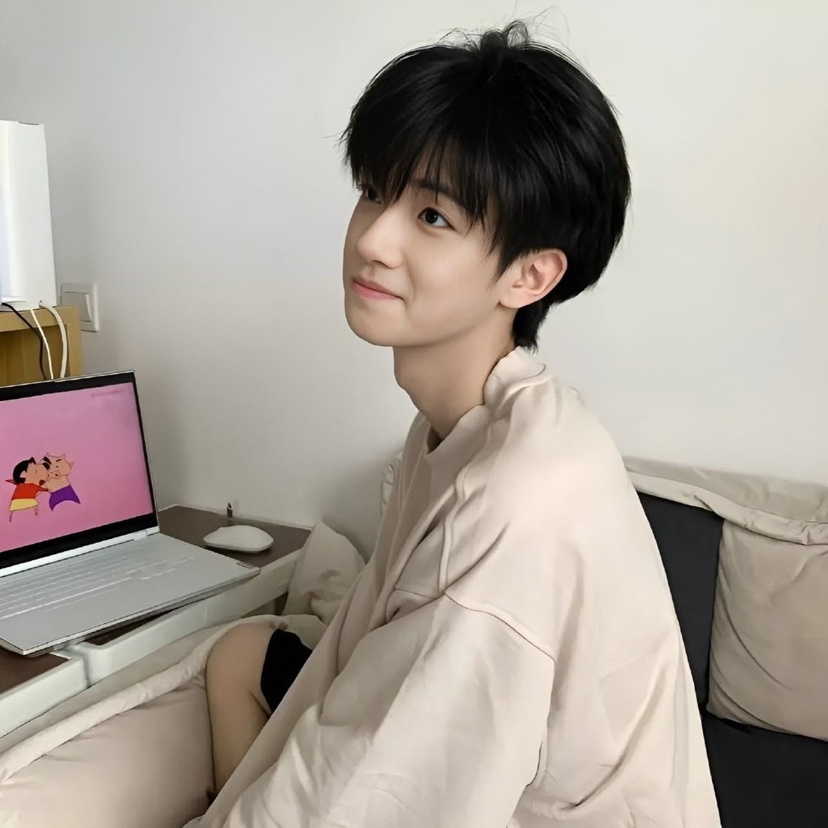 Ảnh trai 14 tuổi sáng