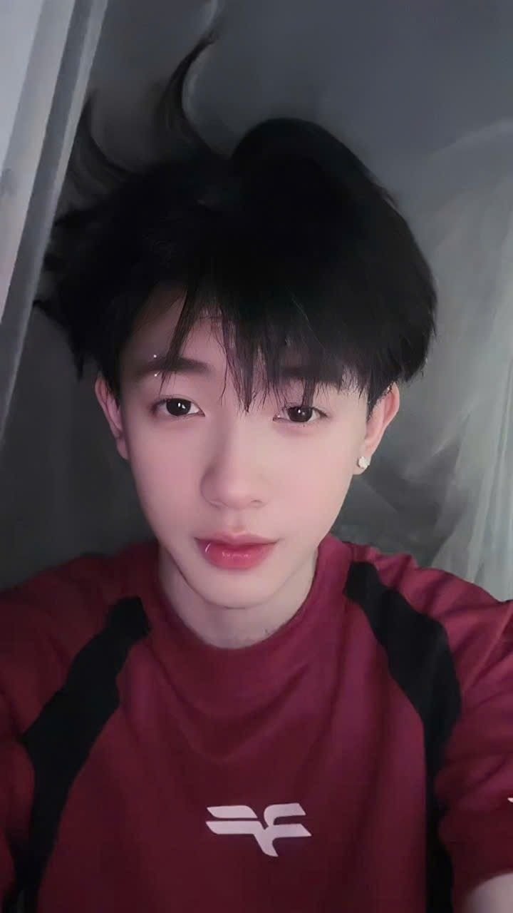 Chân dung trai đẹp campuchia