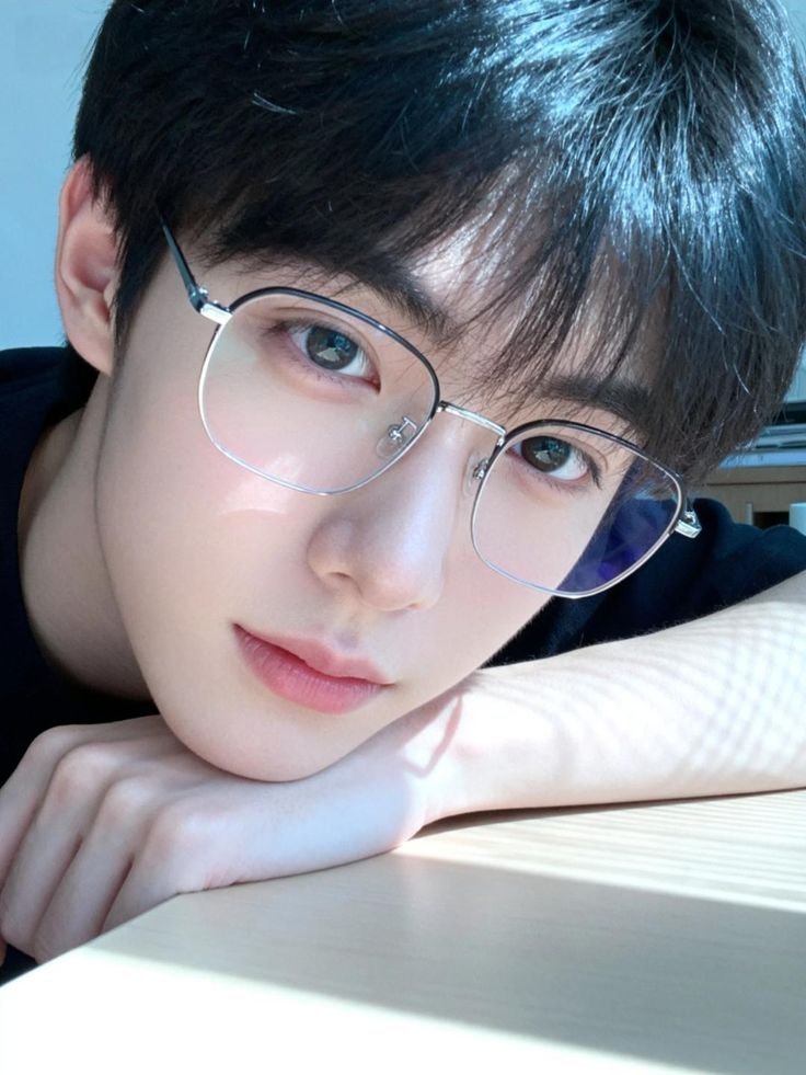 Mặt trai đẹp khiến tim rung