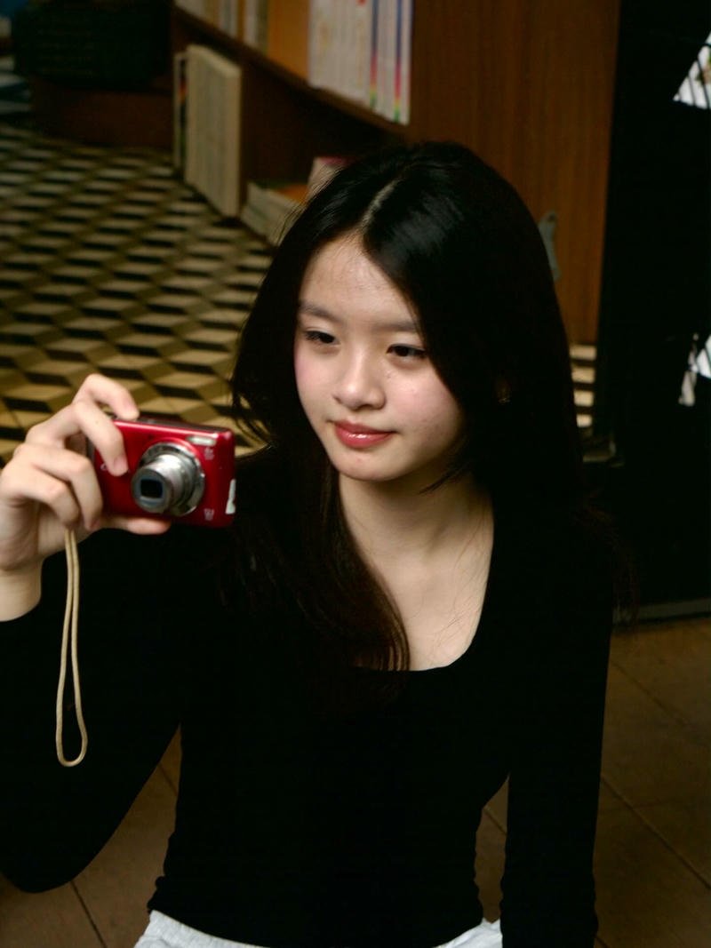 Ngắm gái xinh lớp 5