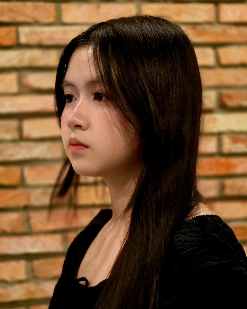 Tả gái xinh lớp 5