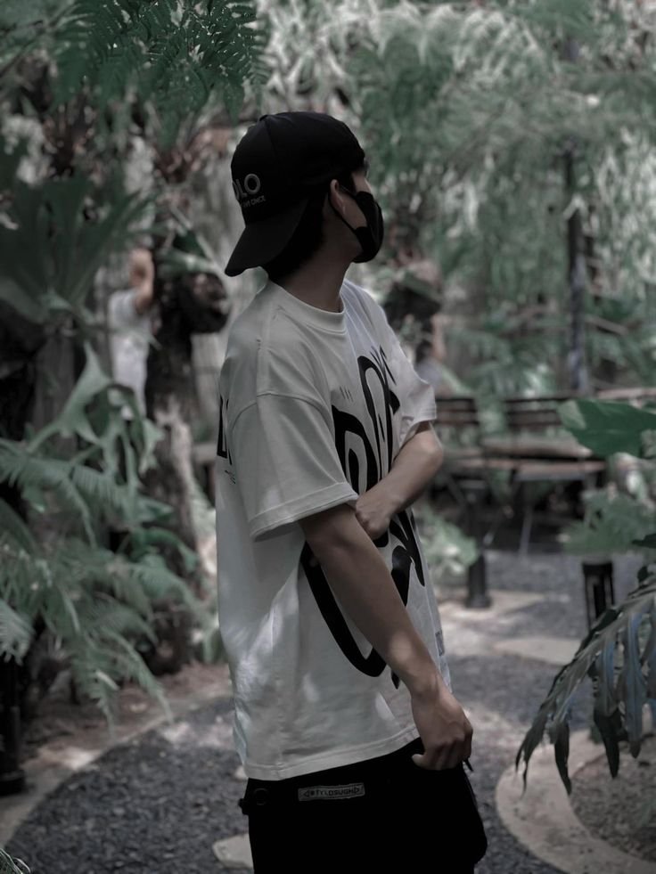 Trai đẹp 2k12 che bóng