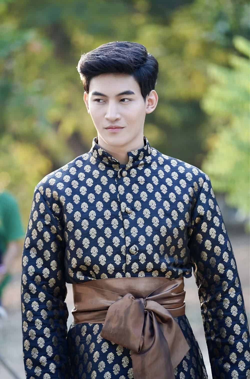 Trai đẹp Campuchia nhìn rất lạ