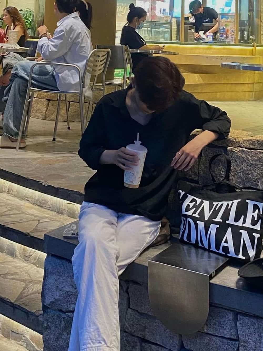 Trai đẹp che mặt đỉnh