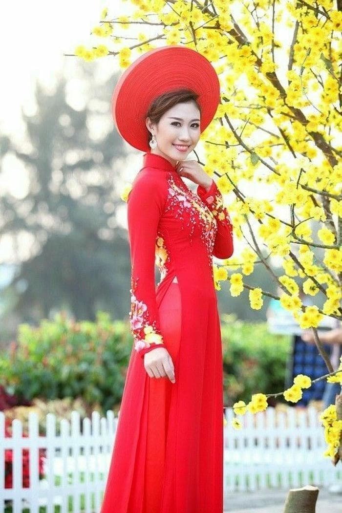 ảnh gái xinh áo dài tết chụp ảnh