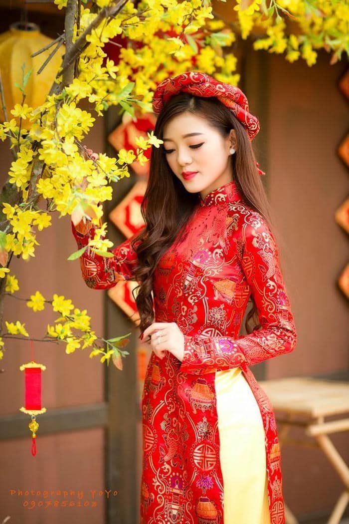 ảnh gái xinh áo dài tết dịu dàng