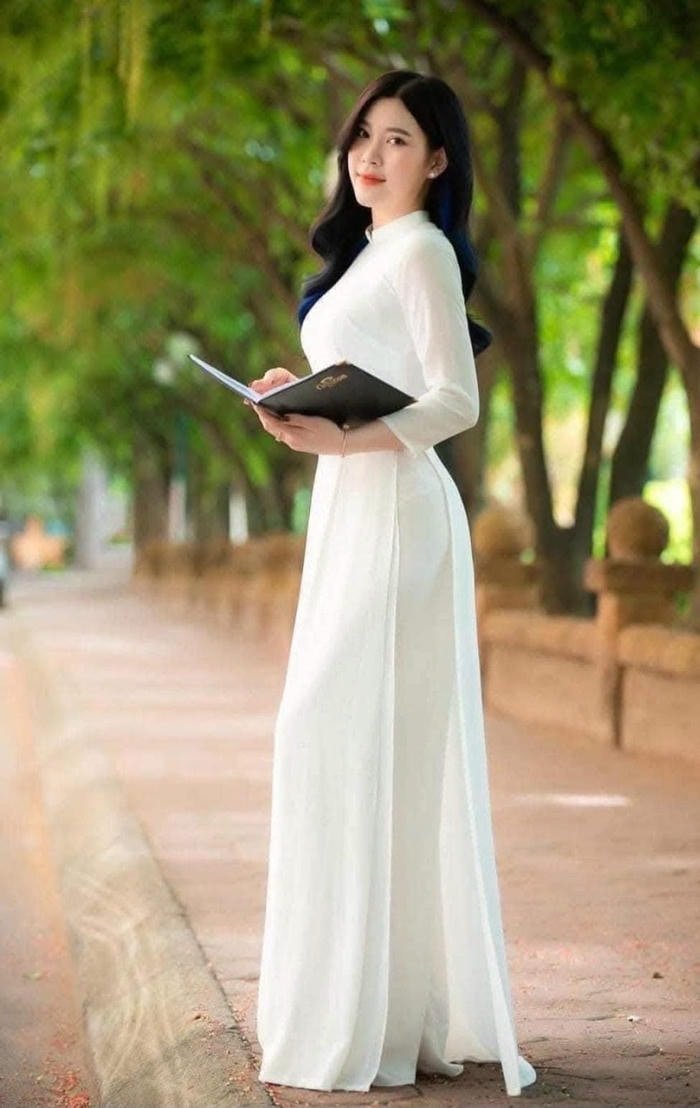 ảnh gái xinh áo dài trắng