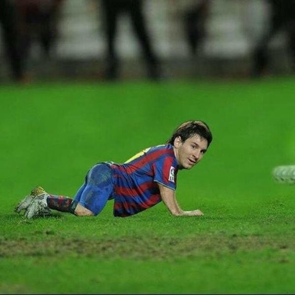 ảnh troll messi đít to