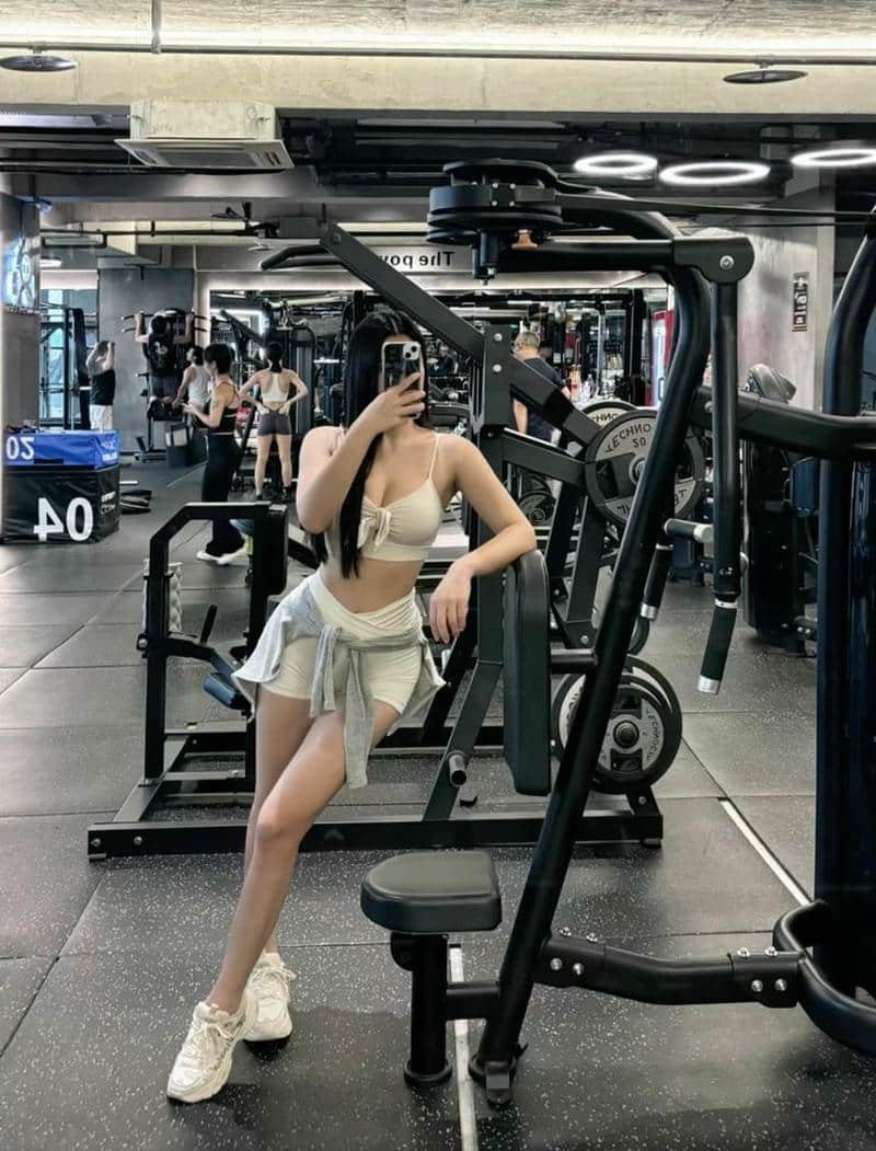 gái xinh gym hiện đại