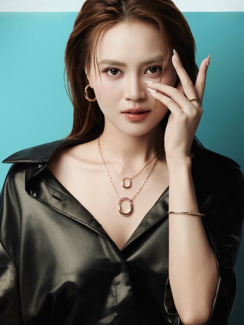 gái xinh showbiz thanh lịch