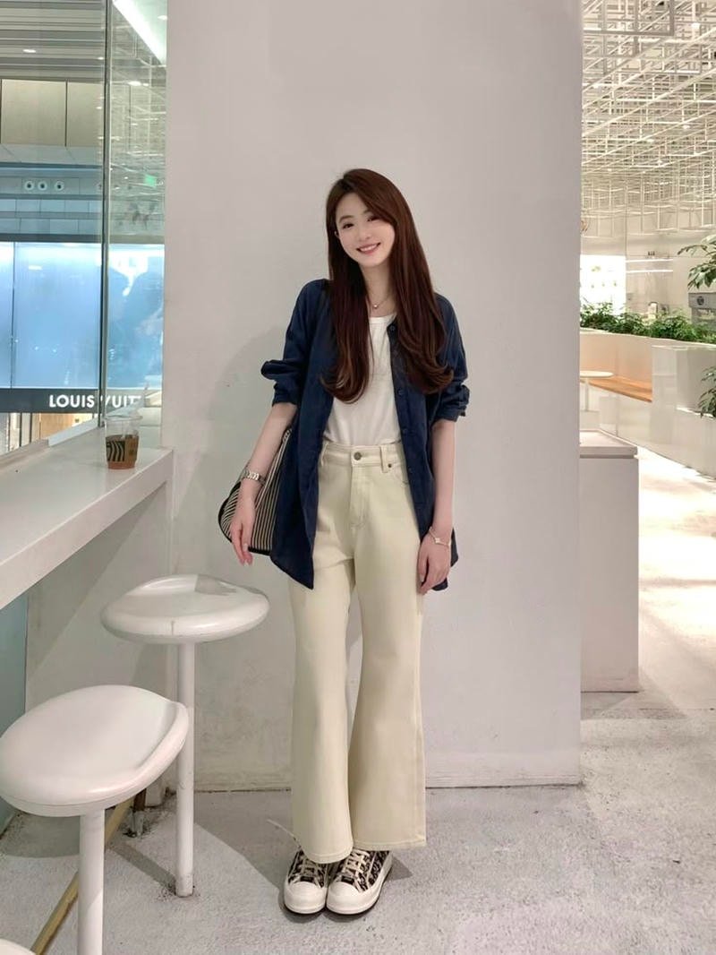 gái xinh văn phòng chuyên nghiệp