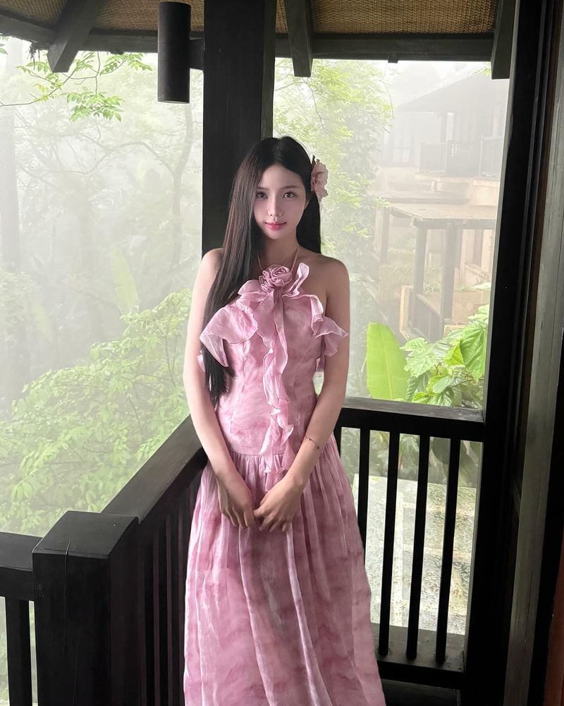 gái xinh việt nam tóc dài