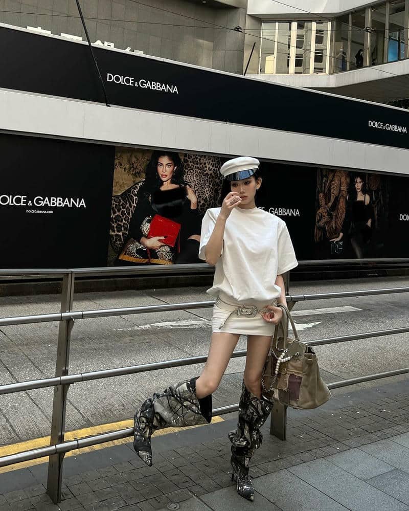 gái xinh hàn quốc váy ngắn