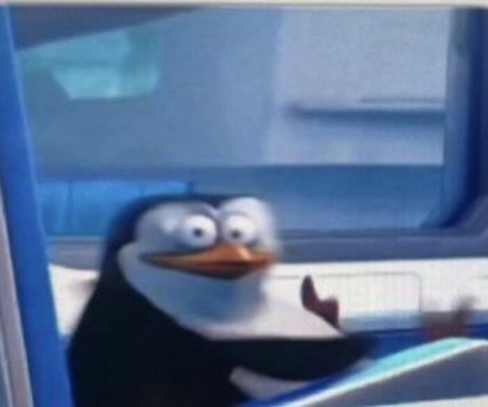 Meme bất ngờ khi thấy điều lạ