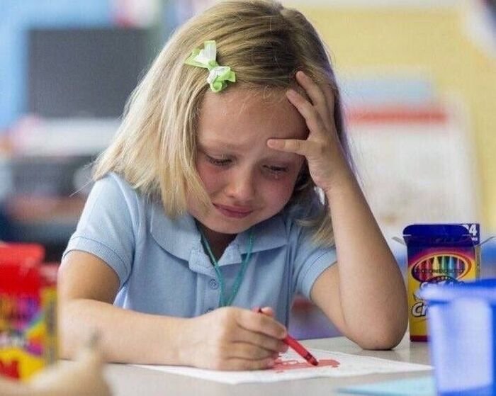 meme buồn lặng lẽ