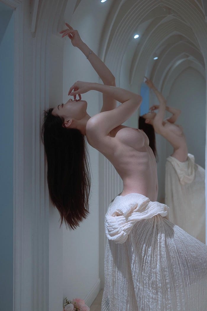 Ảnh gái Việt khoả thân, lồn ướt át nuốt cặc sâu