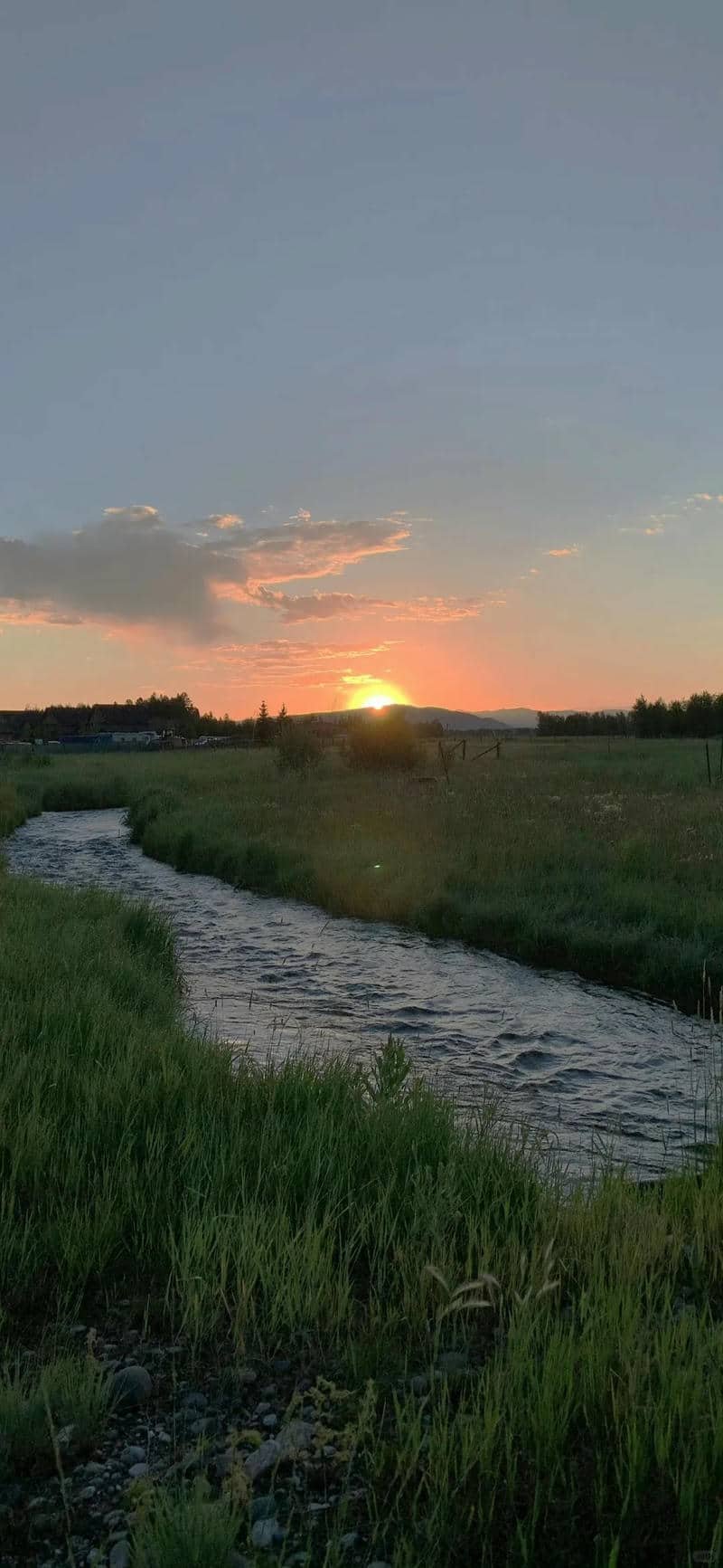 Bộ ảnh hình nền điện thoại sắc nét