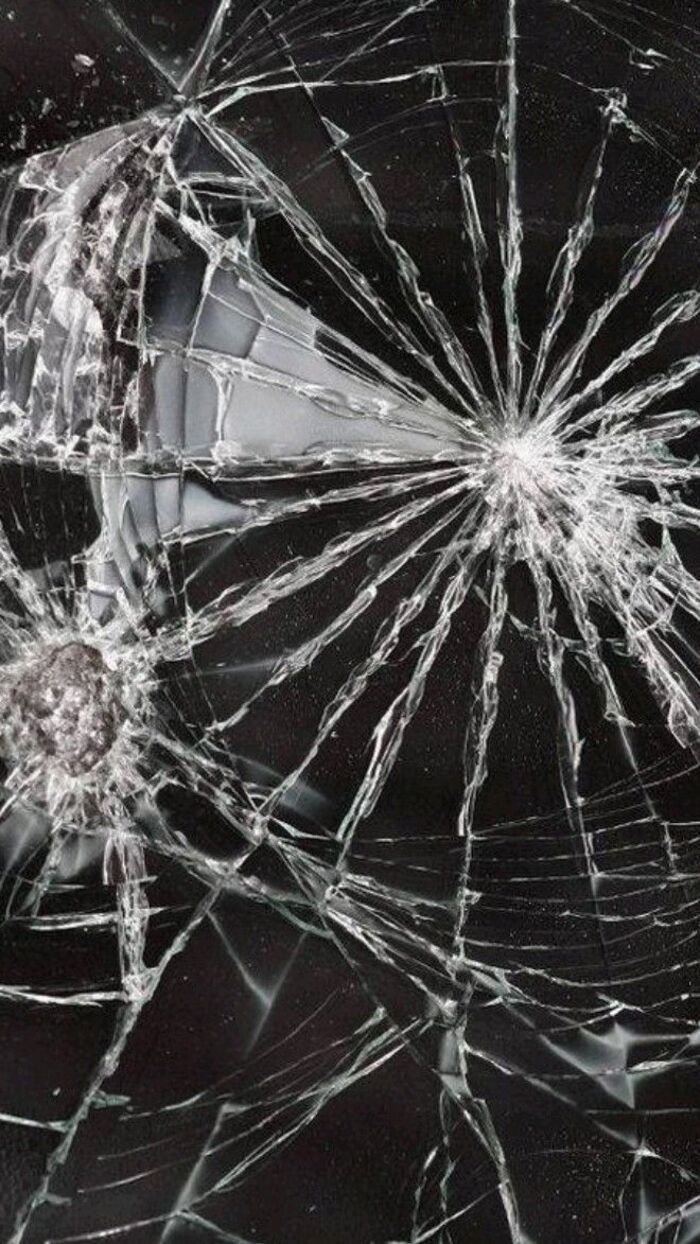 Hình nền màn hình vỡ cho điện thoại