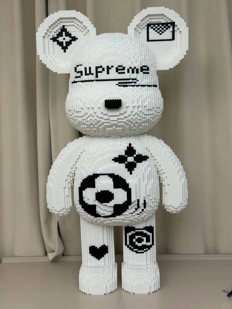 Ngắm hình nền bearbrick thu hút