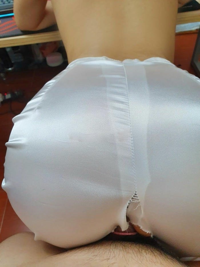 ảnh sex áo dài đầy dục vọng