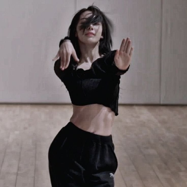 gái xinh nhảy sexy