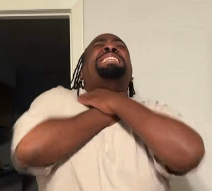 meme anh da đen cười bá đạo