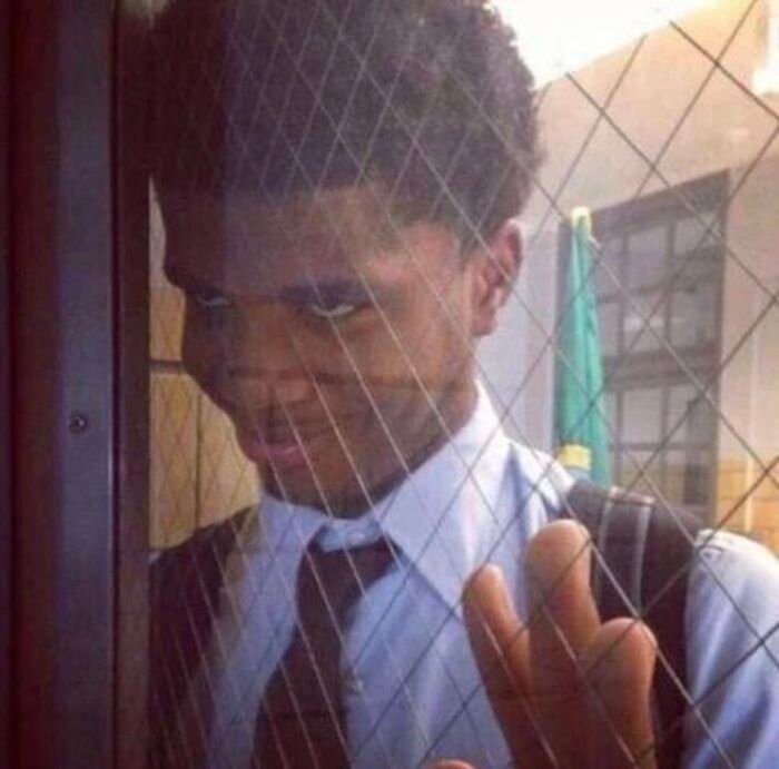 meme dark cười lạnh